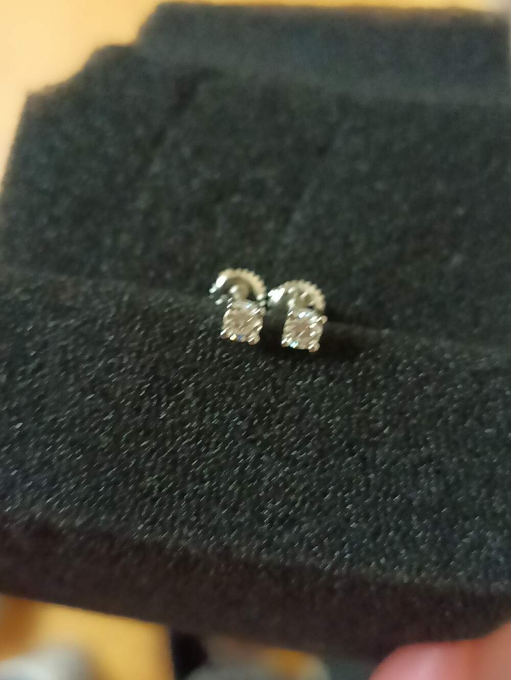 Bran New 925 Sterling Silver Moissanite Stud Earrings
